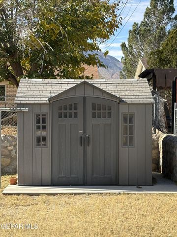 10269 Yelllowstone St. Street, El Paso, TX 79924