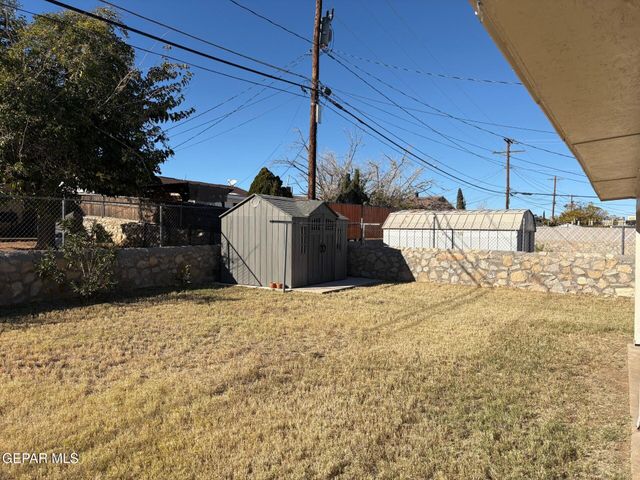 10269 Yelllowstone St. Street, El Paso, TX 79924