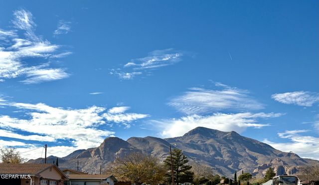 10269 Yelllowstone St. Street, El Paso, TX 79924