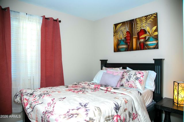 8426 W ATLANTIS Way, Tolleson, AZ 85353