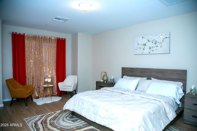 8426 W ATLANTIS Way, Tolleson, AZ 85353
