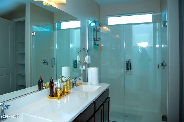 8426 W ATLANTIS Way, Tolleson, AZ 85353