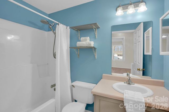 206 Ross Court, Belmont, NC 28012