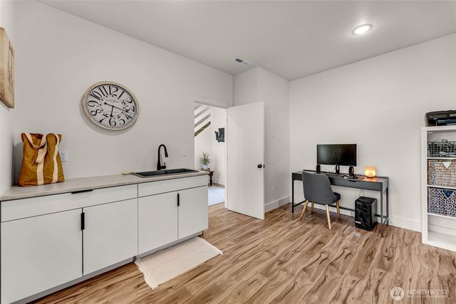 24020 NE Alvas Road, Battle Ground, WA 98604