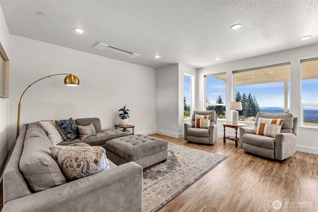 24020 NE Alvas Road, Battle Ground, WA 98604