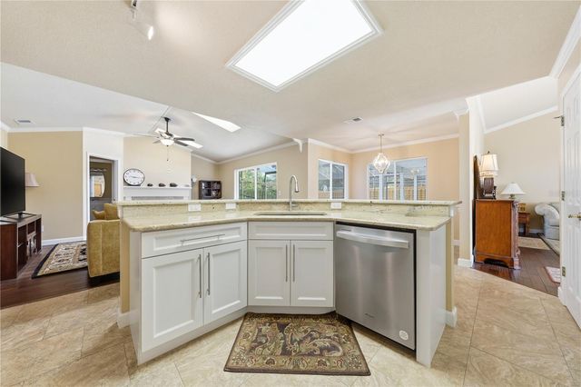 2622 MAYWOOD, Eustis, FL 32726