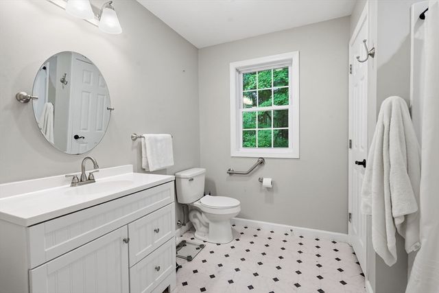 85 Wilson Rd, Belchertown, MA 01007