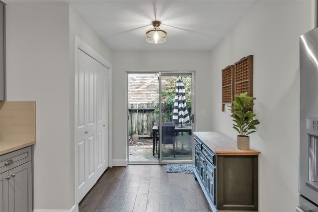 42 Still Corner Place, The Woodlands, TX 77381