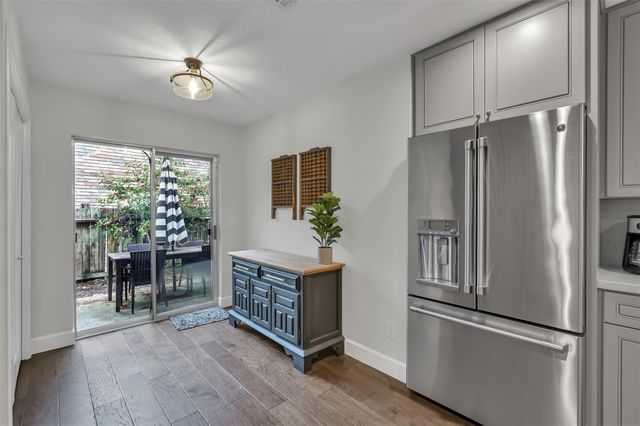 42 Still Corner Place, The Woodlands, TX 77381