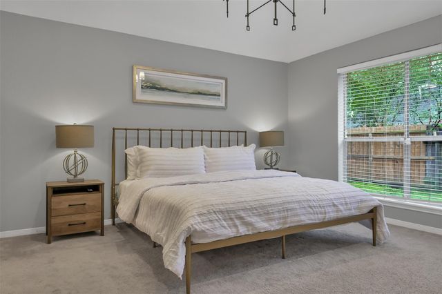 42 Still Corner Place, The Woodlands, TX 77381