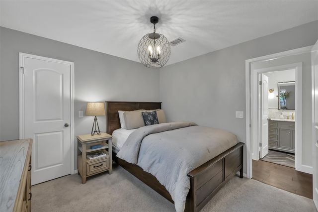 42 Still Corner Place, The Woodlands, TX 77381