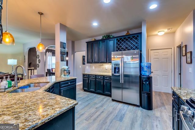 6700 Oak Hill Place, Fairburn, GA 30213