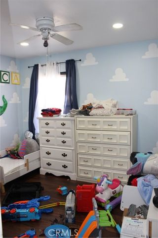 967 E Columbia, Pomona, CA 91767