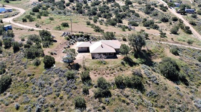 33456 Angeles Forest, Palmdale, CA 93550