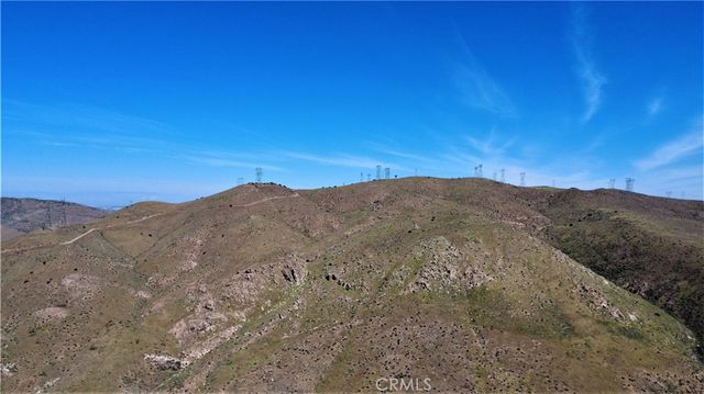 33456 Angeles Forest, Palmdale, CA 93550