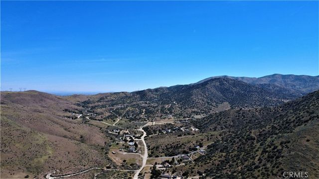 33456 Angeles Forest, Palmdale, CA 93550