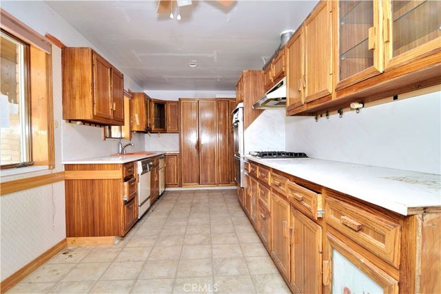 33456 Angeles Forest, Palmdale, CA 93550