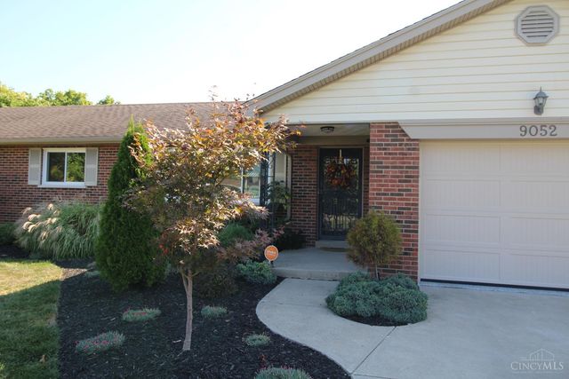 9052 Saxton Drive, West Chester, OH 45069