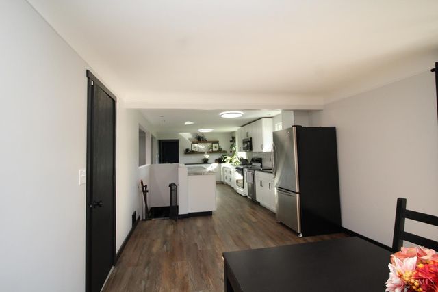 9052 Saxton Drive, West Chester, OH 45069