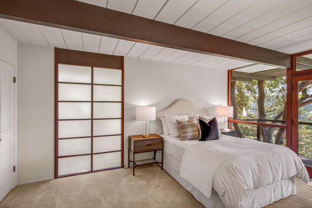 25 Cordova Court, Portola Valley, CA 94028