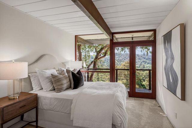 25 Cordova Court, Portola Valley, CA 94028