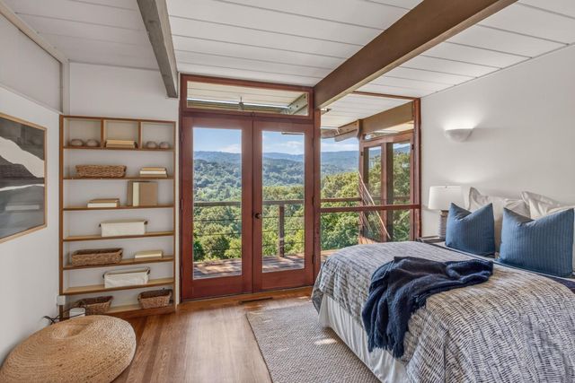 25 Cordova Court, Portola Valley, CA 94028