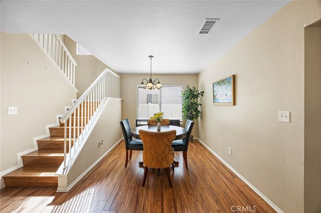 5561 El Palomino, Riverside, CA 92509