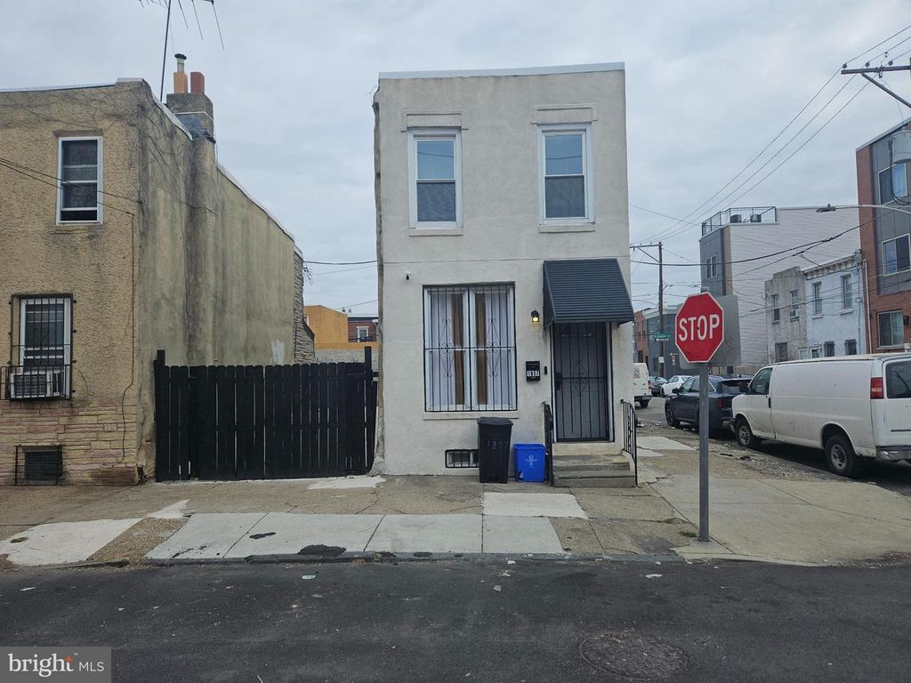 1845 E ALBERT ST, Philadelphia, PA 19125
