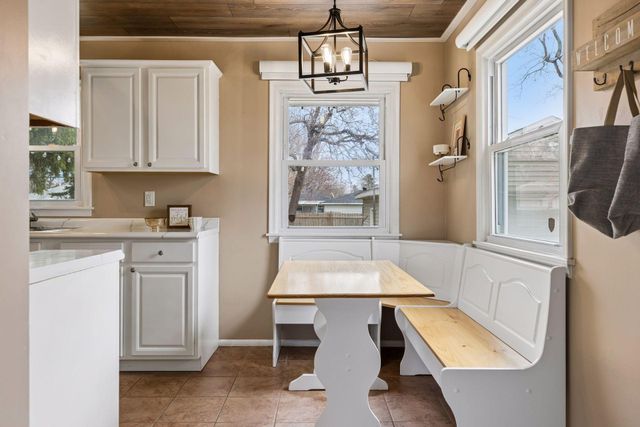 5906 Beard Avenue N, Brooklyn Center, MN 55429