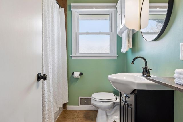 5906 Beard Avenue N, Brooklyn Center, MN 55429