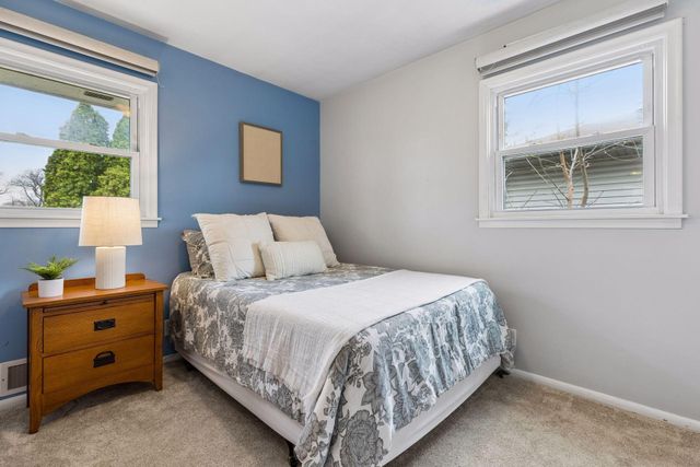 5906 Beard Avenue N, Brooklyn Center, MN 55429