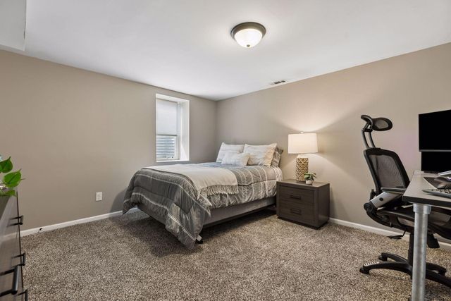 5906 Beard Avenue N, Brooklyn Center, MN 55429