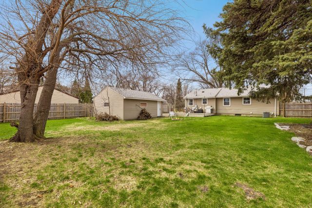 5906 Beard Avenue N, Brooklyn Center, MN 55429