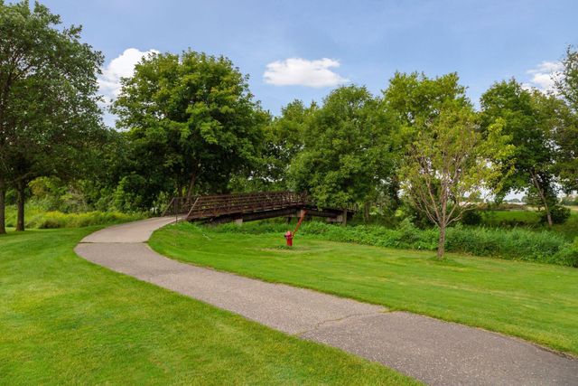 5906 Beard Avenue N, Brooklyn Center, MN 55429