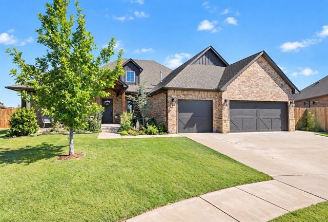 13300 NW 7th Court, Yukon, OK 73099