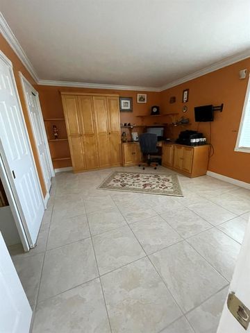 3581 S Ocean Boulevard 7e, South Palm Beach, FL 33480