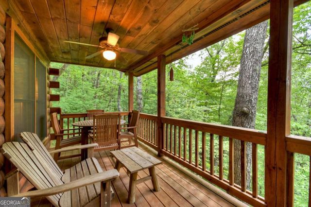 156 Dupont Drive, Blue Ridge, GA 30513