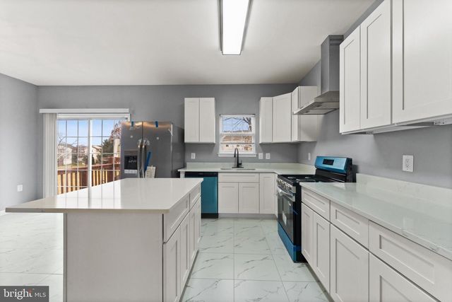 2538 SELKIRK CT, Crofton, MD 21114