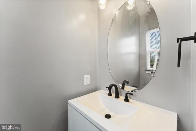 2538 SELKIRK CT, Crofton, MD 21114