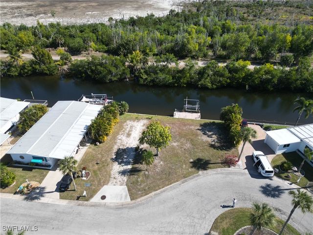 17931 Bryan CT, Fort Myers Beach, FL 33931