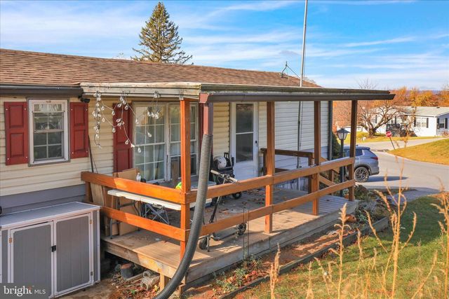 741 PRIMROSE LN, Ephrata, PA 17522