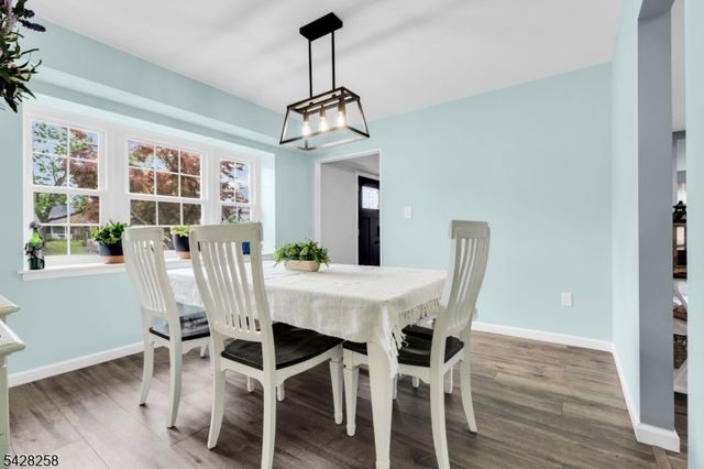 17 Landry Rd, Franklin Twp., NJ 08873