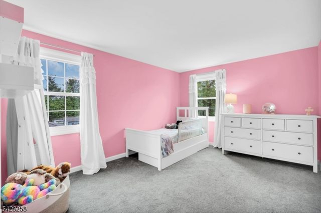 17 Landry Rd, Franklin Twp., NJ 08873