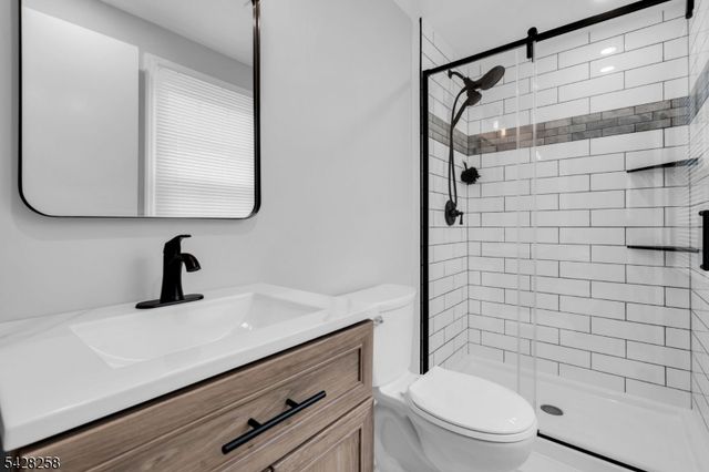 17 Landry Rd, Franklin Twp., NJ 08873