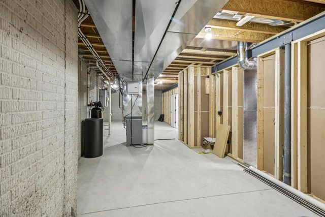 1103 Moll DRIVE, Waunakee, WI 53597