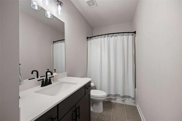 419 Retreat Lane L2, Canton, GA 30115