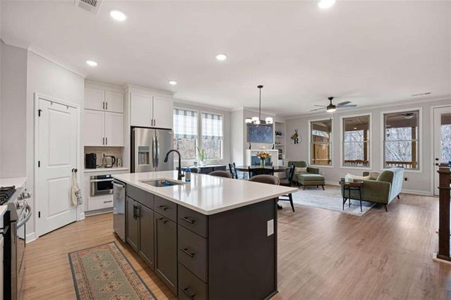 419 Retreat Lane L2, Canton, GA 30115