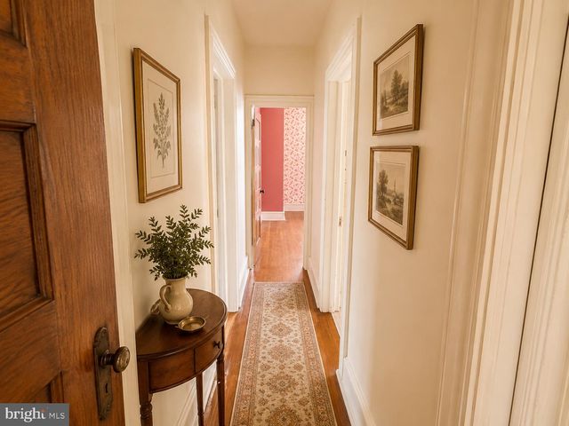539 HERMIT ST, Philadelphia, PA 19128