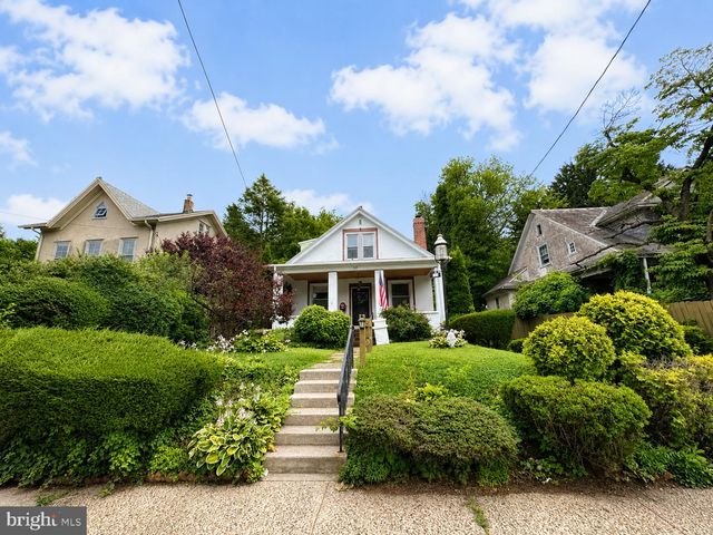 539 HERMIT ST, Philadelphia, PA 19128