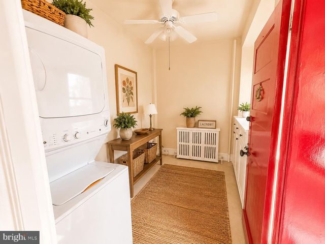539 HERMIT ST, Philadelphia, PA 19128